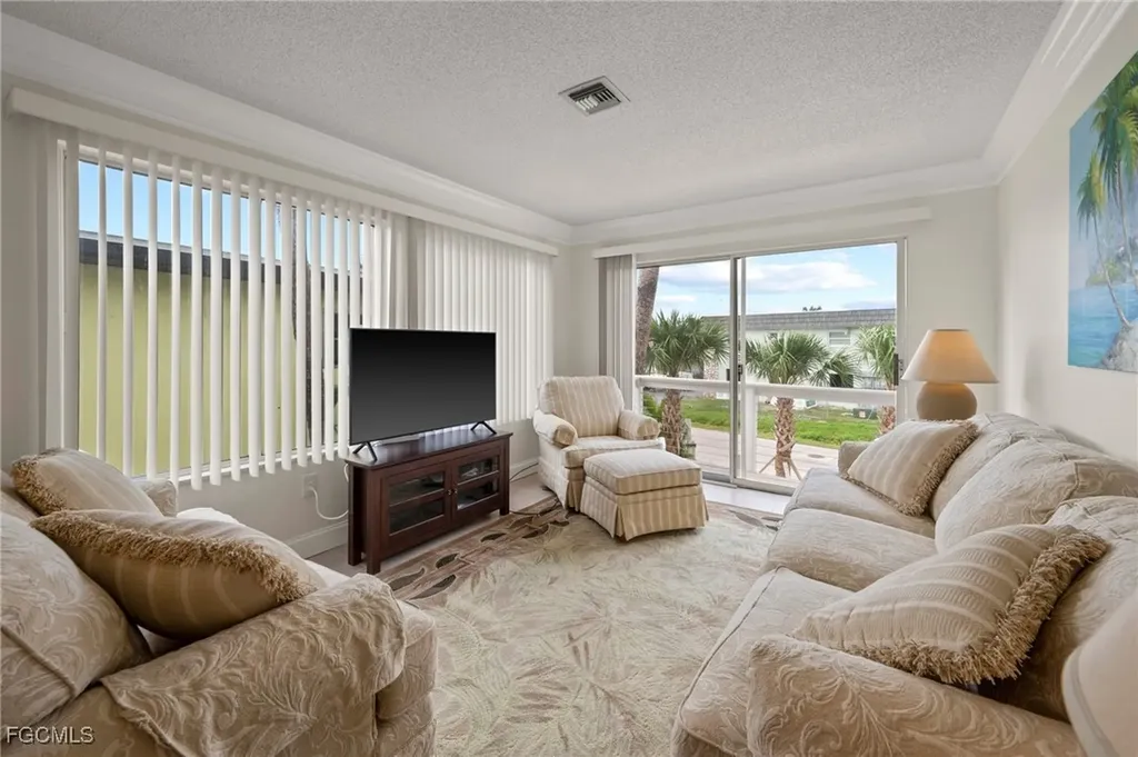 110-112 Voorhis Street Fort Myers Beach FL 33931