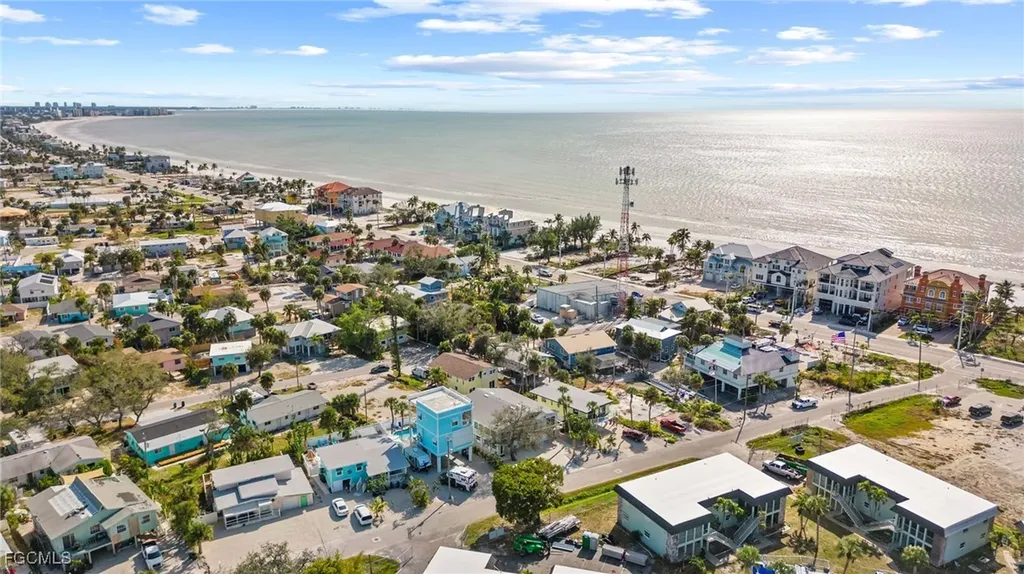 110-112 Voorhis Street Fort Myers Beach FL 33931