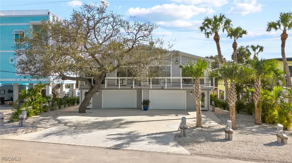 110-112 Voorhis Street Fort Myers Beach FL 33931