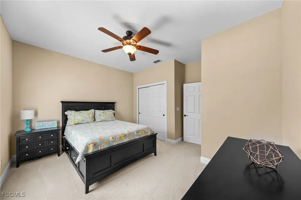 5025 SW 10th Avenue Cape Coral FL 33914