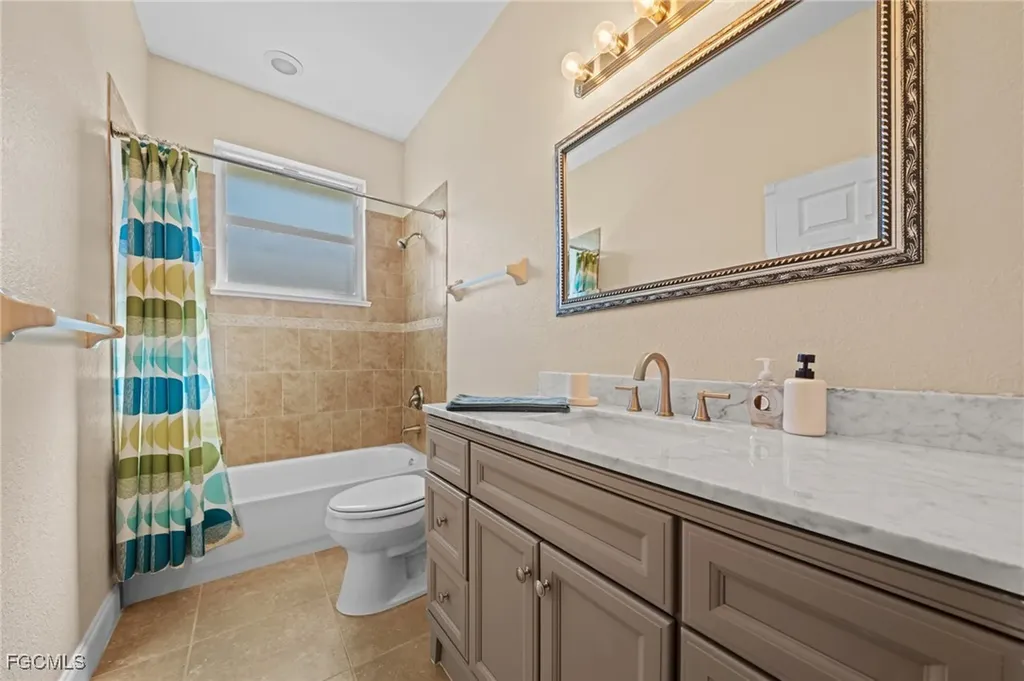 5025 SW 10th Avenue Cape Coral FL 33914