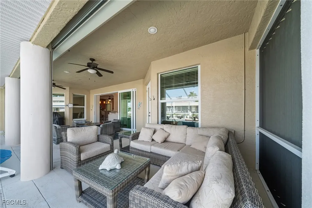 5025 SW 10th Avenue Cape Coral FL 33914