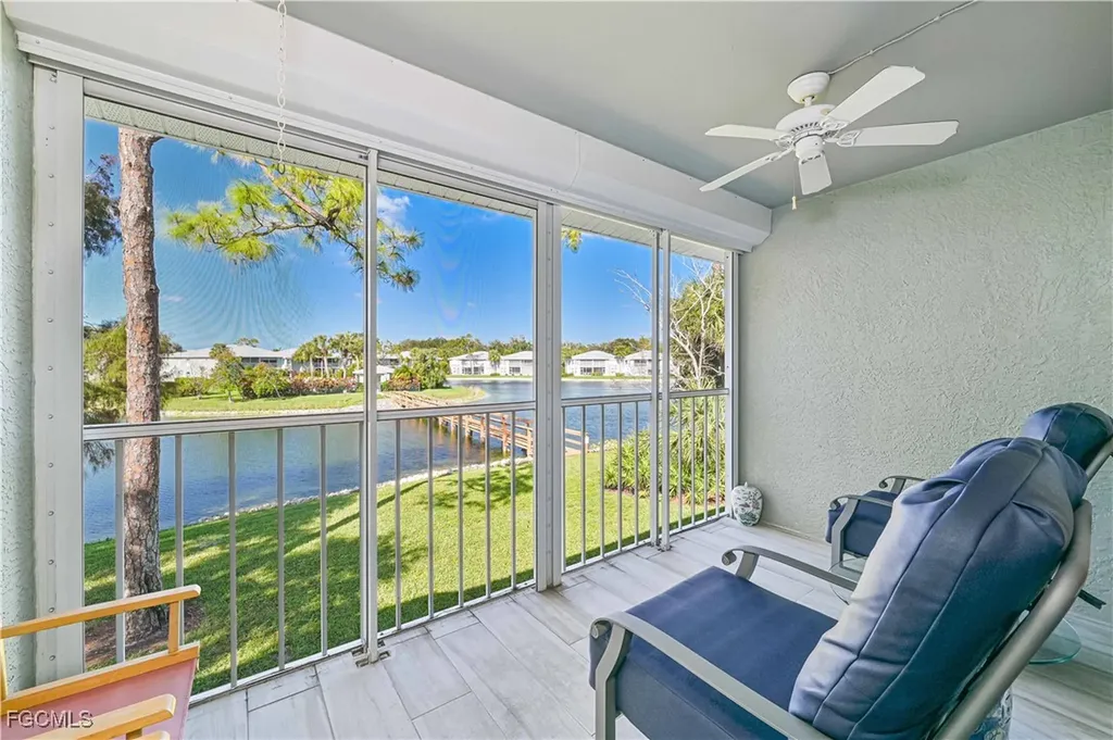 915 New Waterford Drive Naples FL 34104