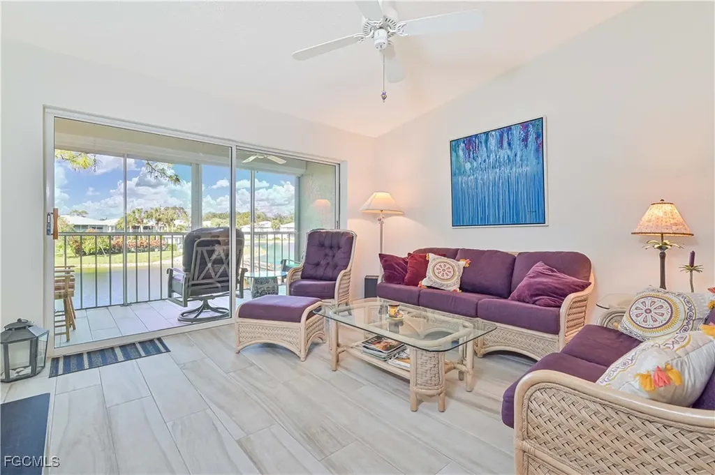 915 New Waterford Drive Naples FL 34104