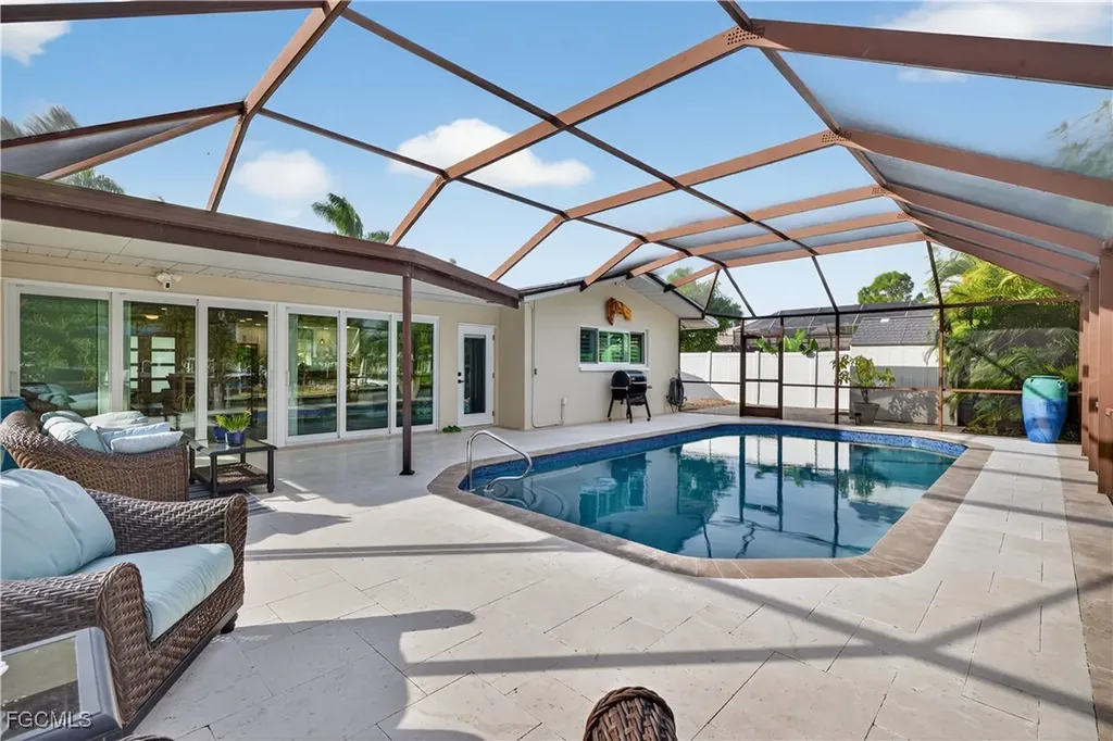 135 SW 56th Terrace Cape Coral FL 33914
