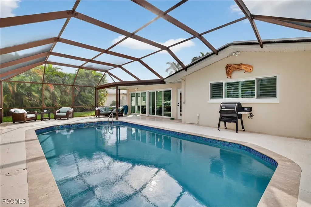 135 SW 56th Terrace Cape Coral FL 33914