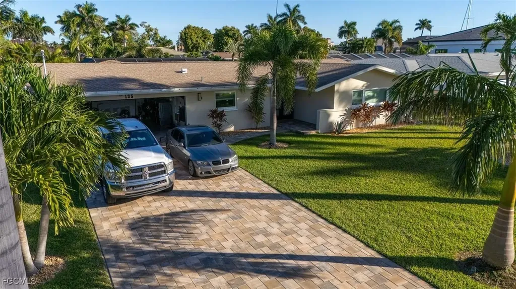 135 SW 56th Terrace Cape Coral FL 33914