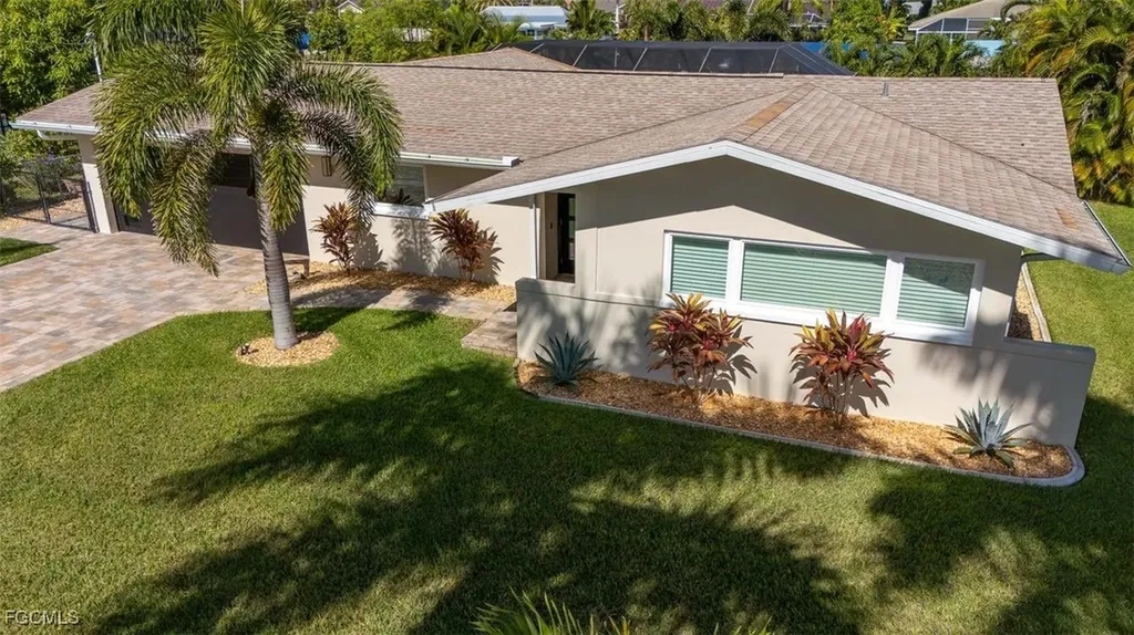 135 SW 56th Terrace Cape Coral FL 33914