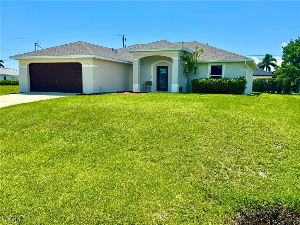 3716 SW 15th Place Cape Coral FL 33914