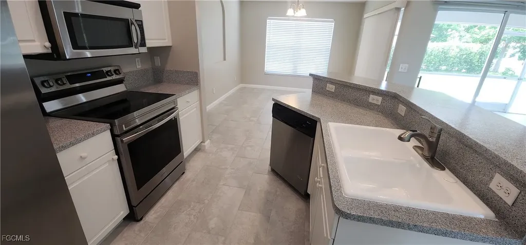 3716 SW 15th Place Cape Coral FL 33914