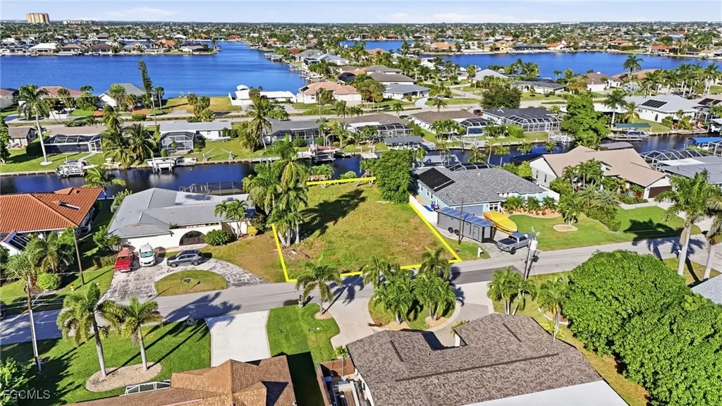 5328 SW 3rd Avenue Cape Coral FL 33914