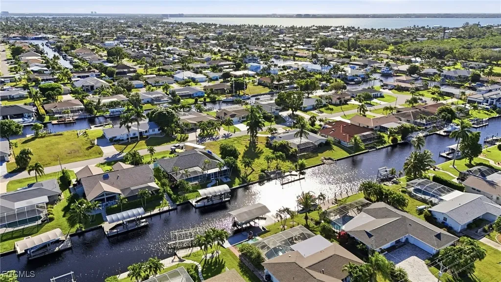 5328 SW 3rd Avenue Cape Coral FL 33914