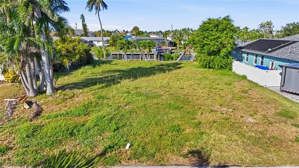 5328 SW 3rd Avenue Cape Coral FL 33914