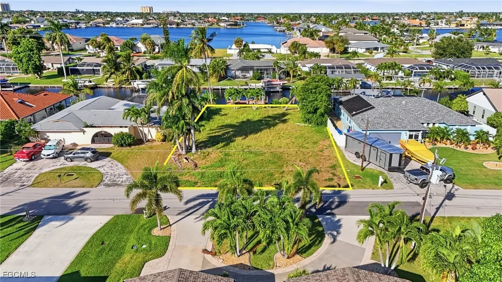 5328 SW 3rd Avenue Cape Coral FL 33914