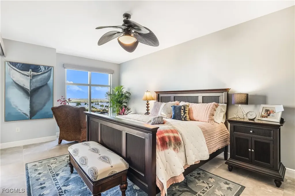 6081 Silver King Boulevard Cape Coral FL 33914