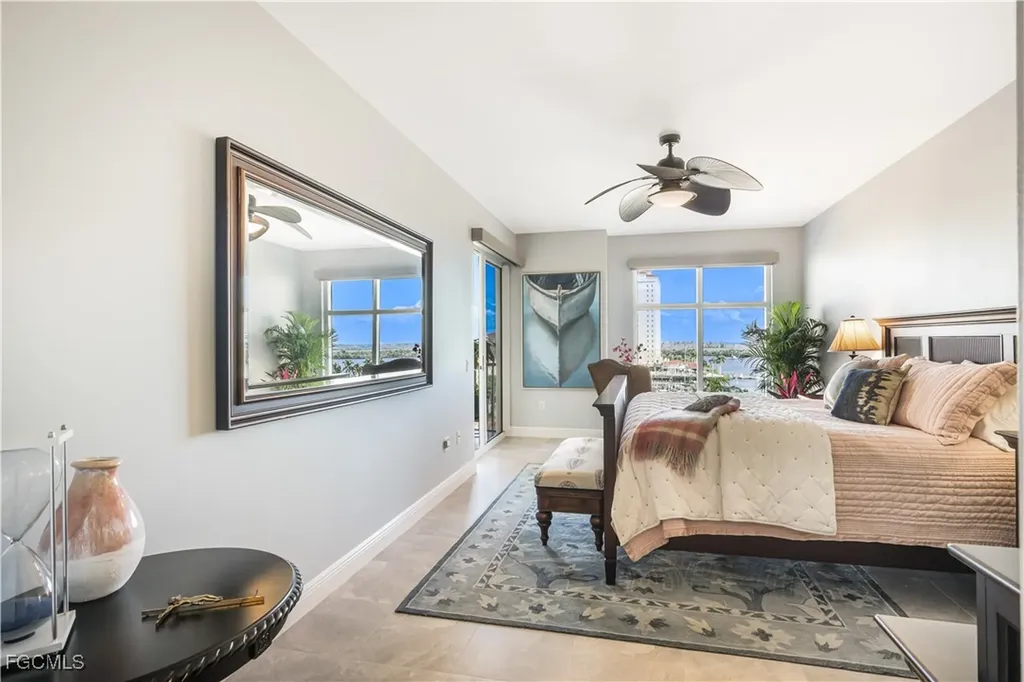 6081 Silver King Boulevard Cape Coral FL 33914