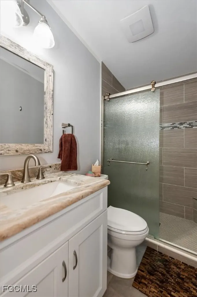 102 Elise Drive Fort Myers FL 33908