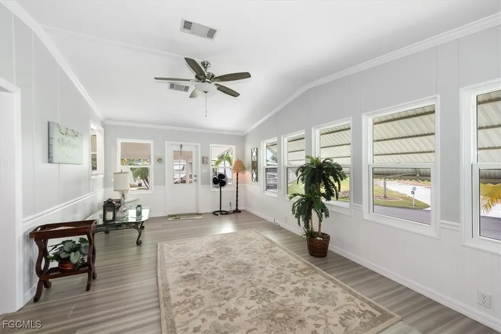 102 Elise Drive Fort Myers FL 33908