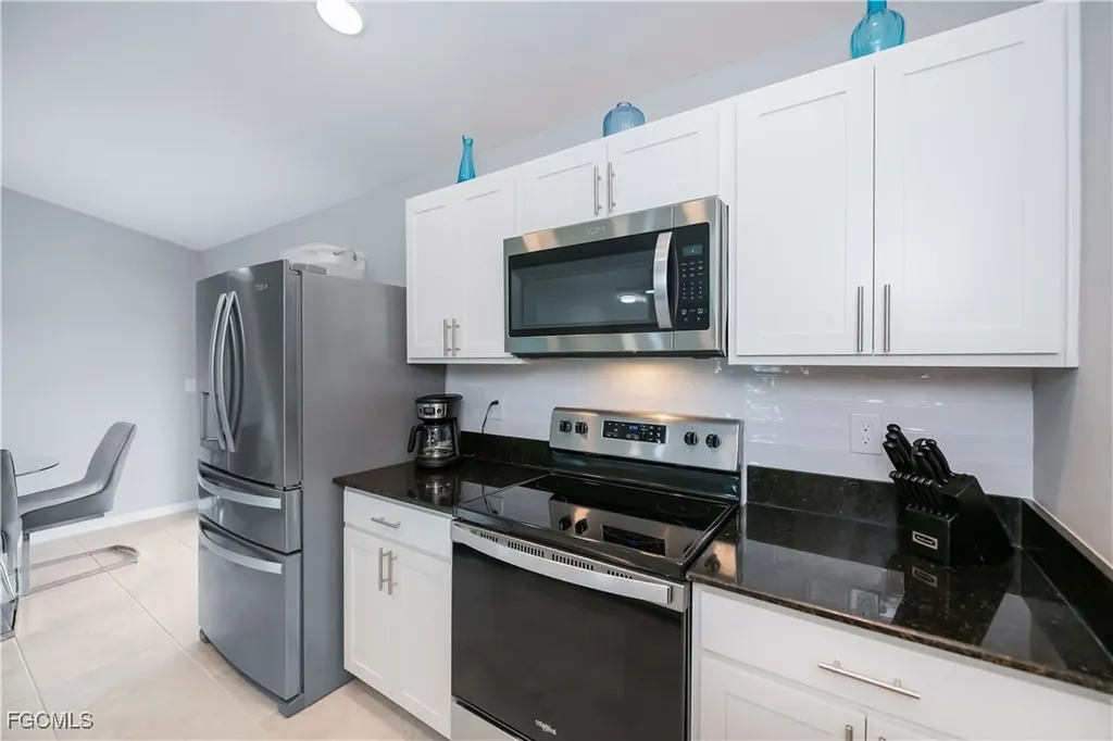 402 NW 18th Terrace Cape Coral FL 33993