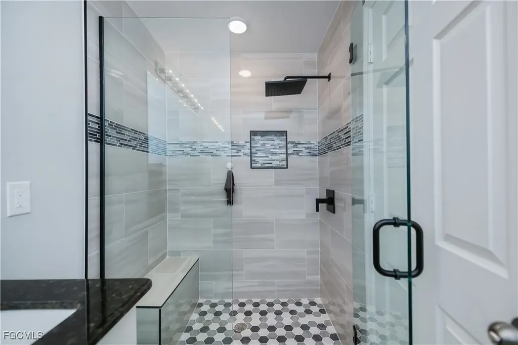 402 NW 18th Terrace Cape Coral FL 33993