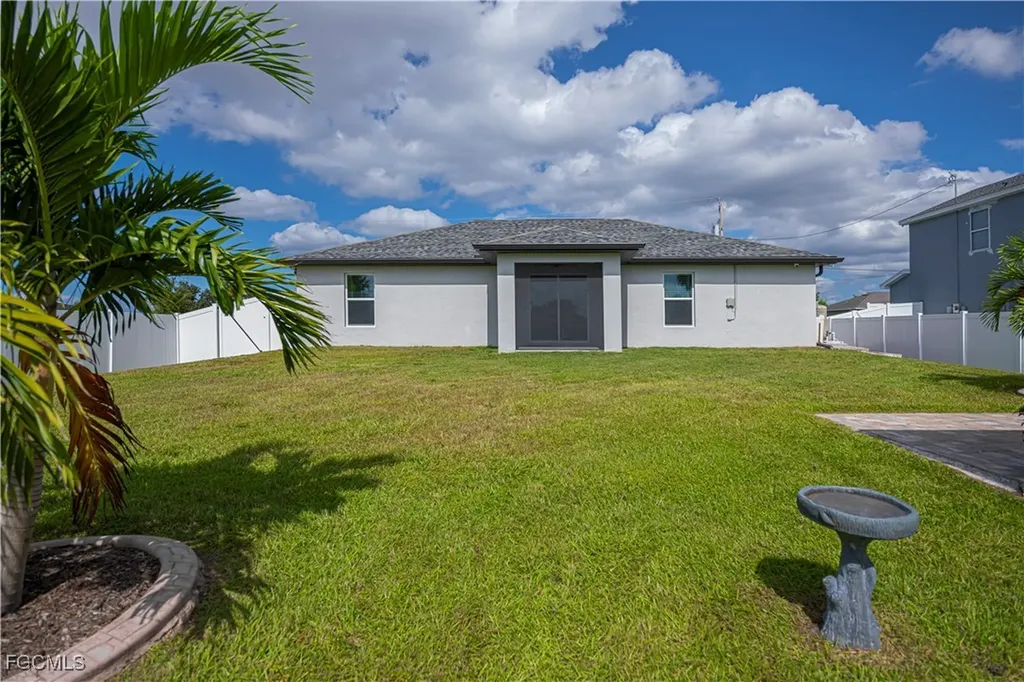 402 NW 18th Terrace Cape Coral FL 33993