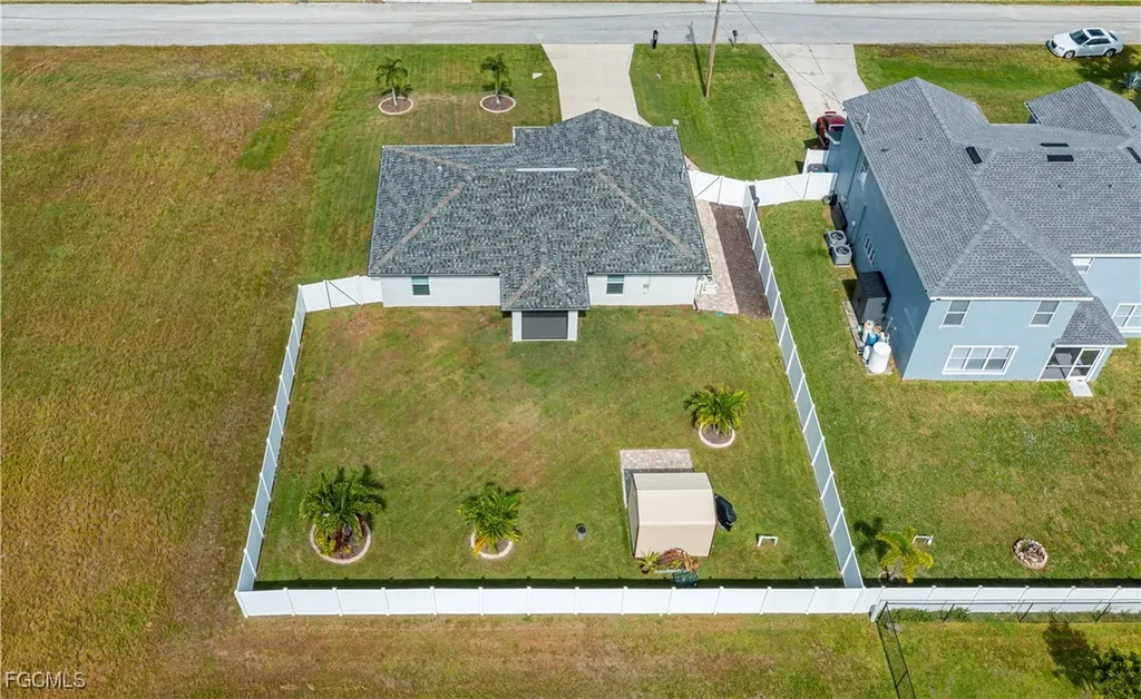 402 NW 18th Terrace Cape Coral FL 33993