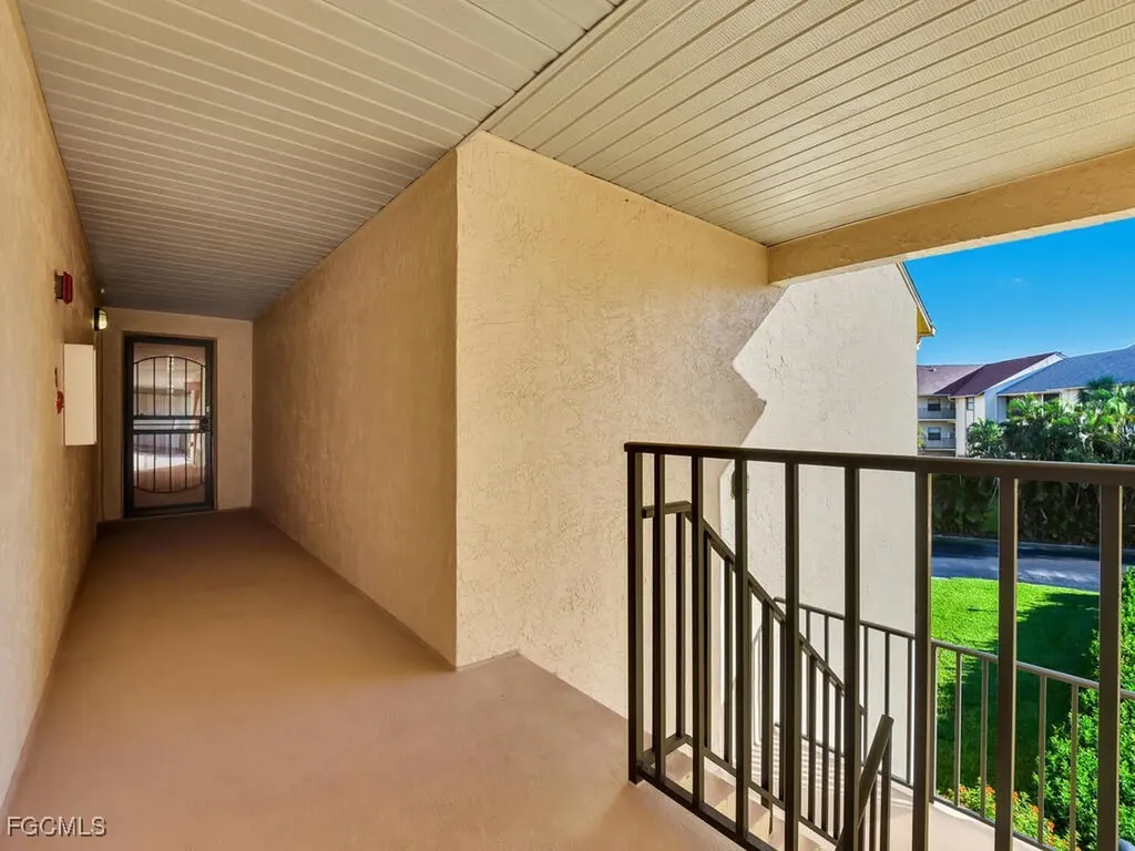 13240 White Marsh Lane Fort Myers FL 33912