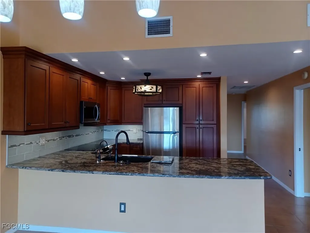 5515 SW 12th Avenue Cape Coral FL 33914