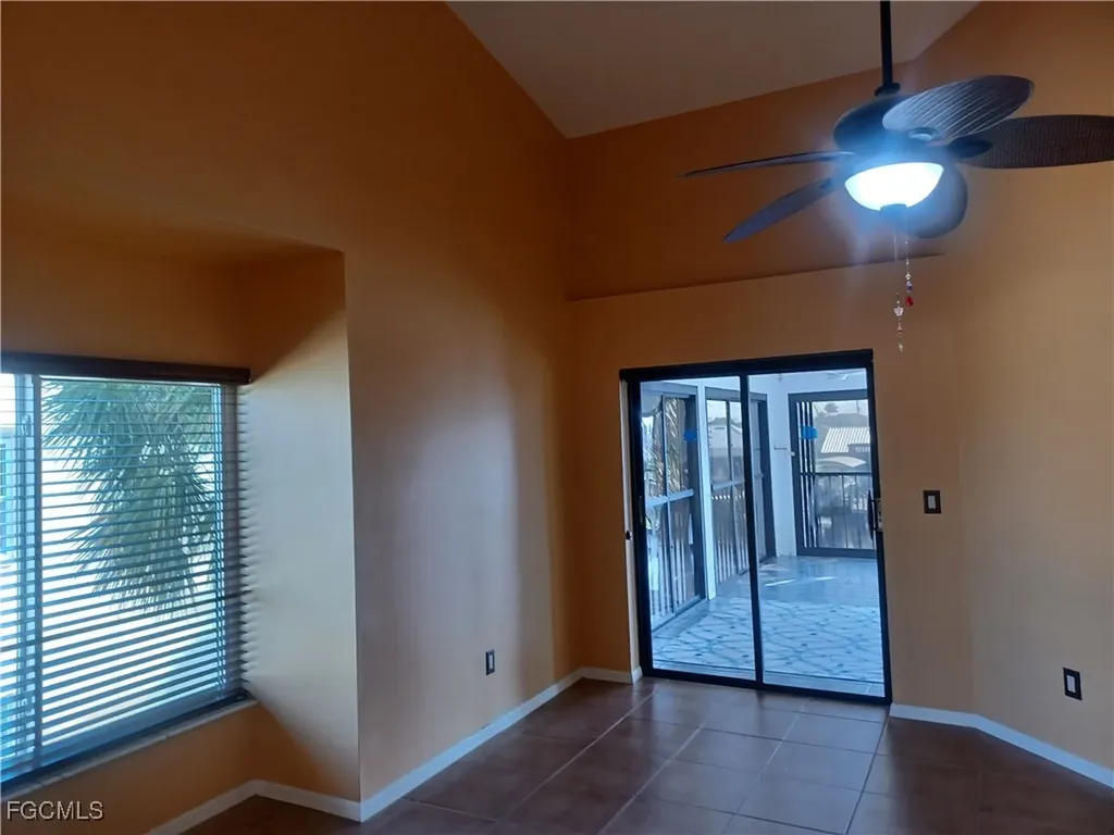 5515 SW 12th Avenue Cape Coral FL 33914