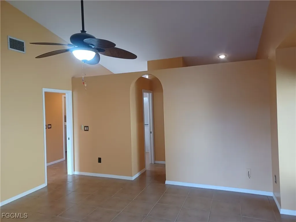 5515 SW 12th Avenue Cape Coral FL 33914