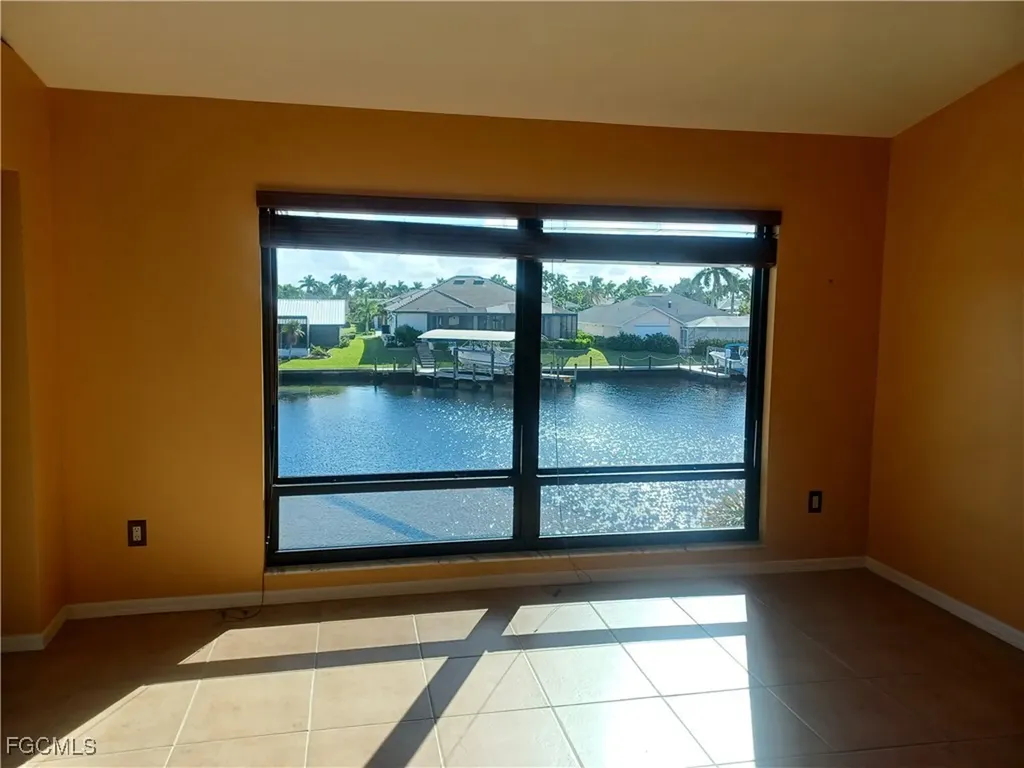 5515 SW 12th Avenue Cape Coral FL 33914