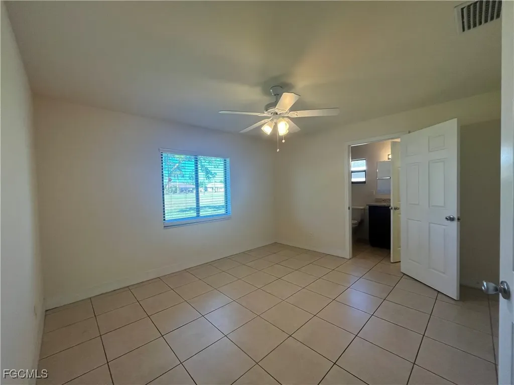 3022 SE Santa Barbara Place Cape Coral FL 33904