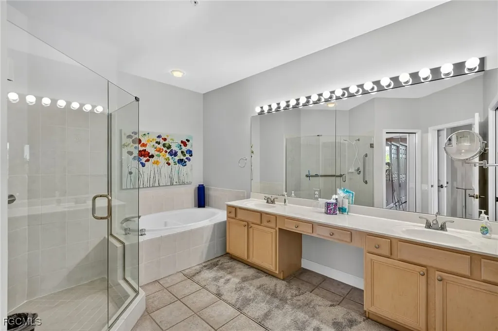 9131 Southmont Cove Fort Myers FL 33908