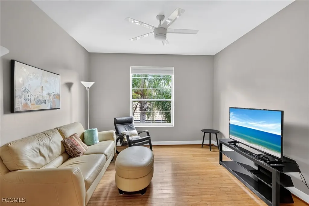 9131 Southmont Cove Fort Myers FL 33908