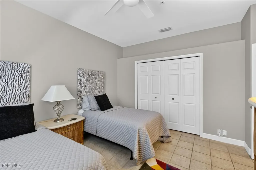 9131 Southmont Cove Fort Myers FL 33908