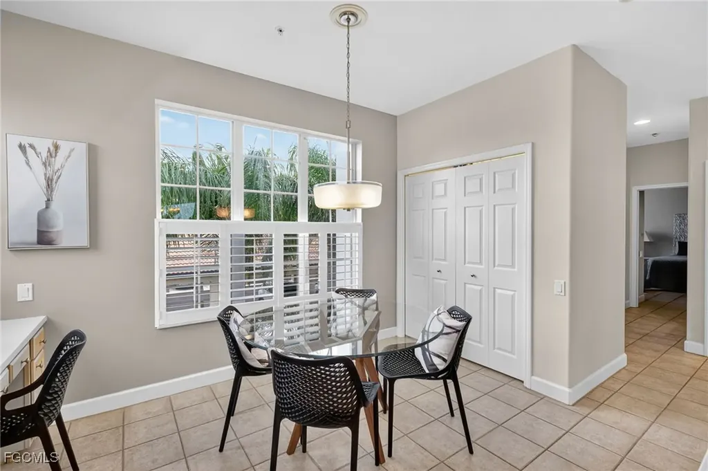 9131 Southmont Cove Fort Myers FL 33908