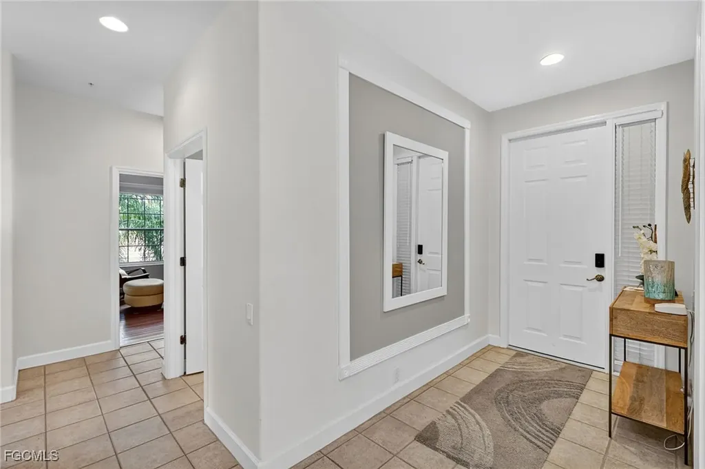 9131 Southmont Cove Fort Myers FL 33908