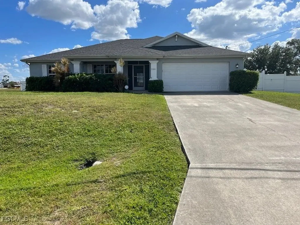 526 NW 16th Terrace Cape Coral FL 33993