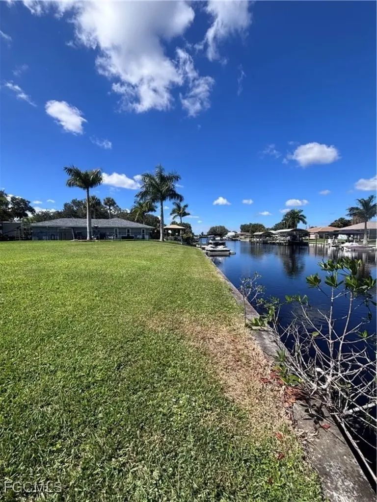 13534 Island Road Fort Myers FL 33905