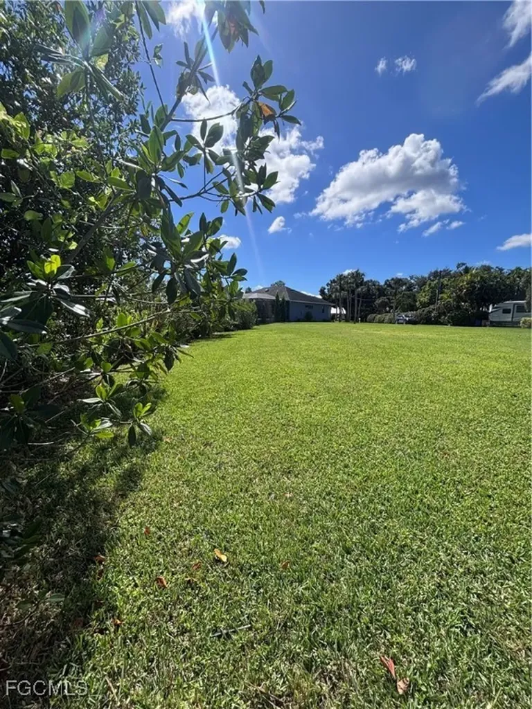 13534 Island Road Fort Myers FL 33905