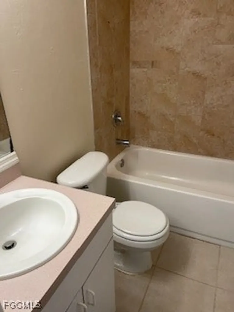 4523 22nd Street SW Lehigh Acres FL 33973