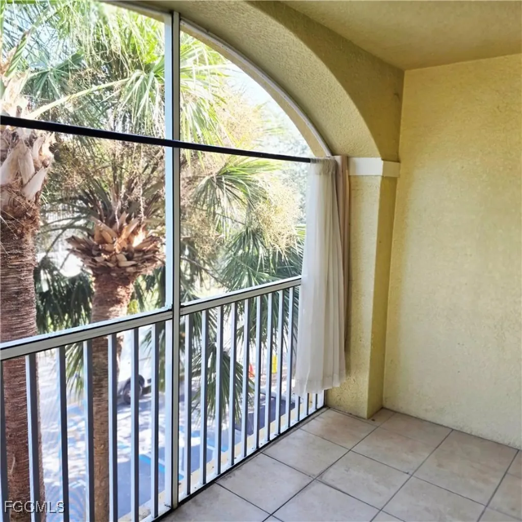 4121 Residence Drive Fort Myers FL 33901