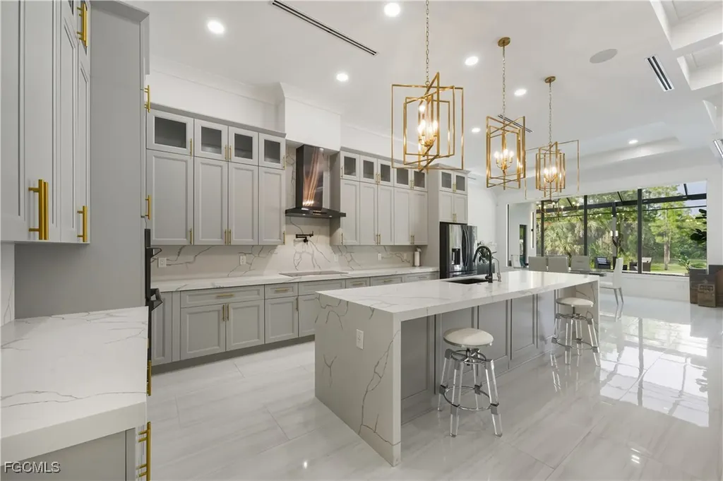 3219 White Boulevard Naples FL 34117