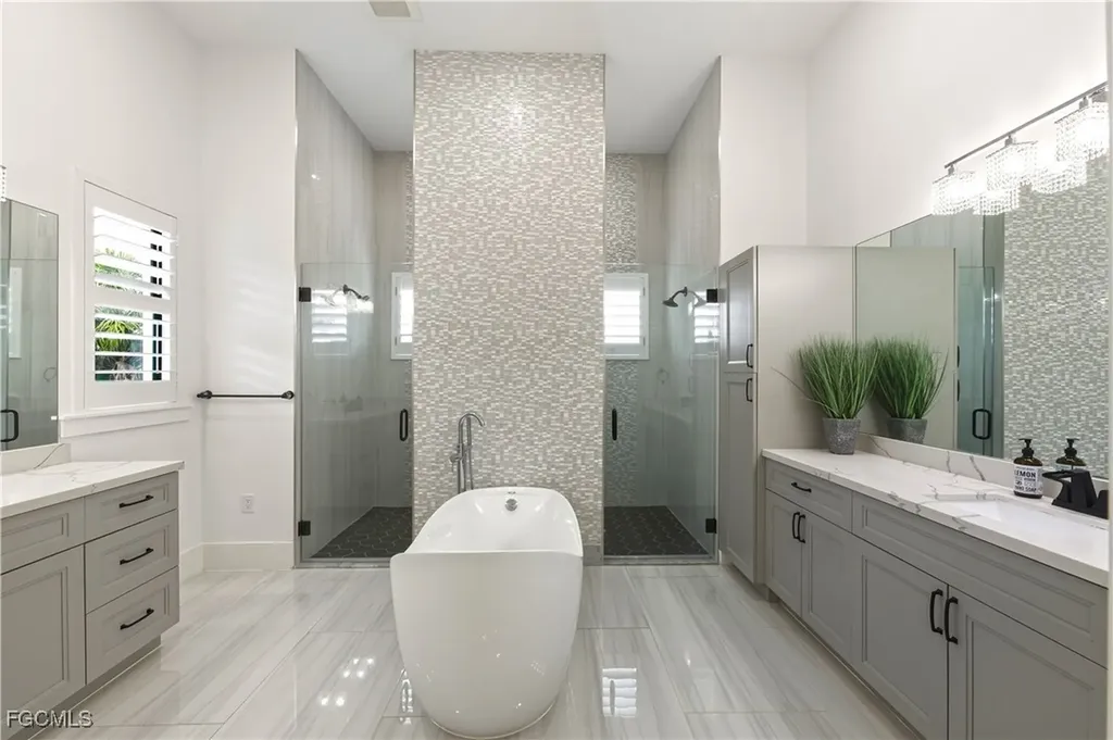 3219 White Boulevard Naples FL 34117