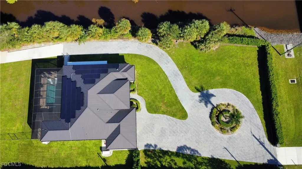 3219 White Boulevard Naples FL 34117