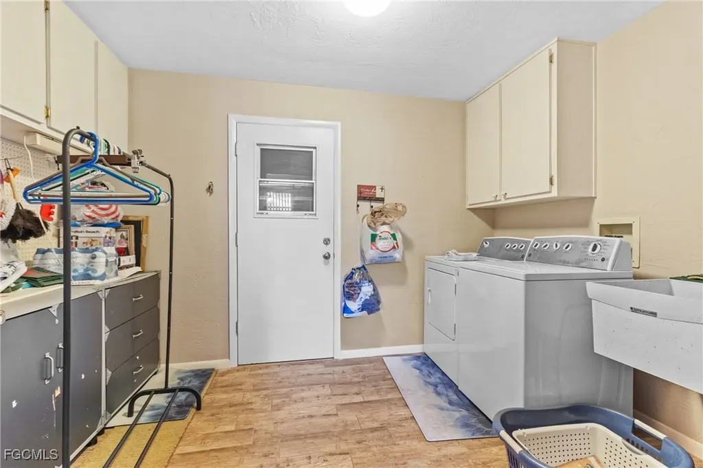 5549 Boynton Lane Fort Myers FL 33919