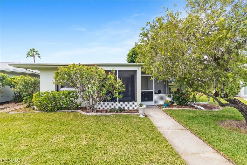 5549 Boynton Lane Fort Myers FL 33919