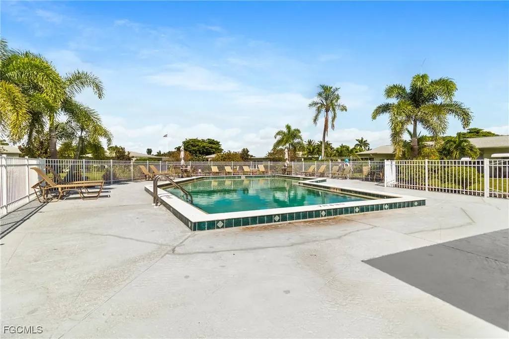 5549 Boynton Lane Fort Myers FL 33919