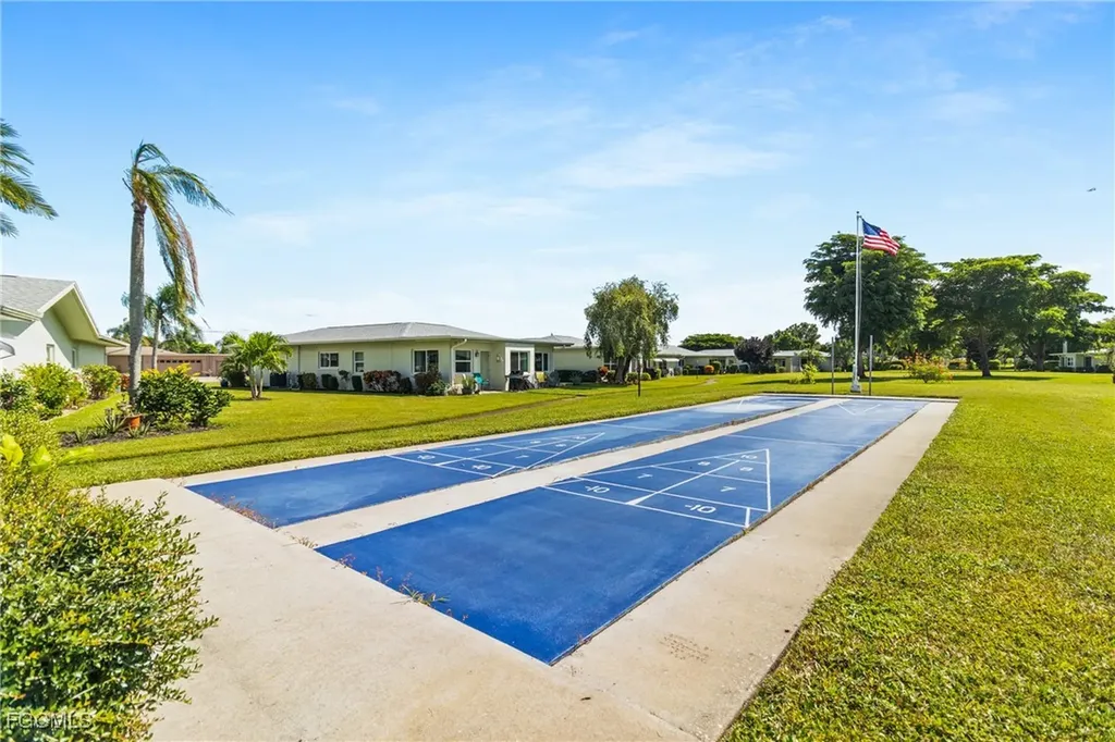 5549 Boynton Lane Fort Myers FL 33919