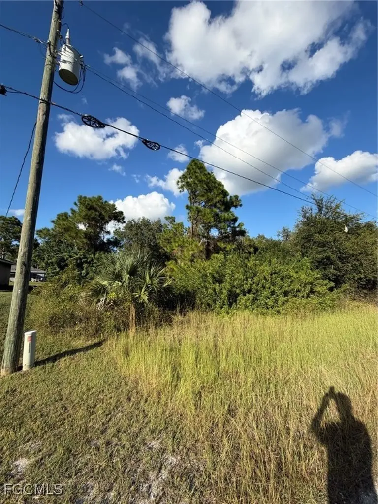 2516 38th Street W Lehigh Acres FL 33971